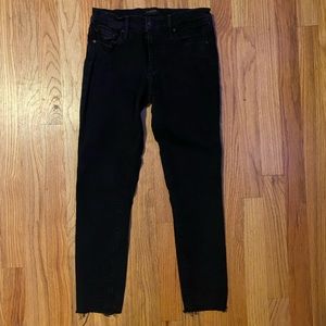 Black cropped jeans